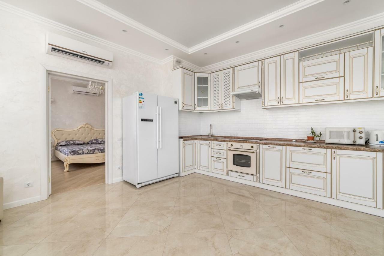 Vip Level Sea View Apartment Одесса Экстерьер фото