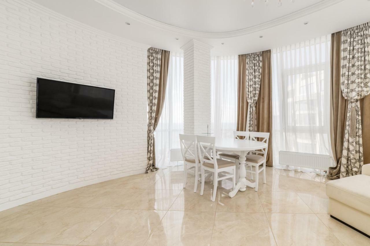 Vip Level Sea View Apartment Одесса Экстерьер фото